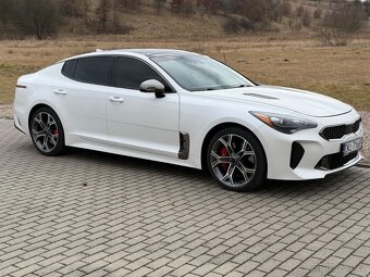 Kia Stinger 3.3 v6 Benzin 272kW r.v 2018 - 7