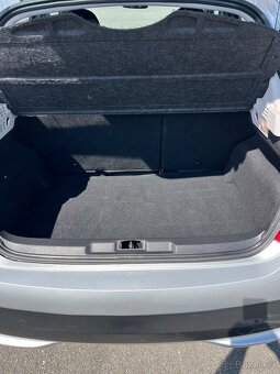 Peugeot 207, 1,4i, 54kW, 88 000 km, rozvody - 7
