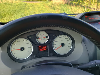 Fiat Scudo Panorama 2.0, Webasto, Long 100kW 8 míst - 7