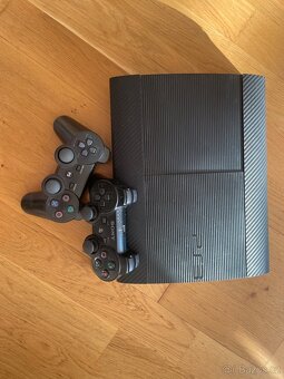 PS3 s dvěma ovladači + 2 hry - 7