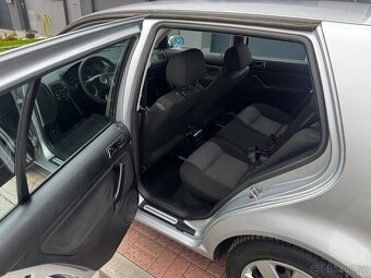 Volkswagen Golf IV 1.6i 77Kw - Klima - 7