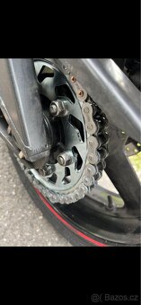 Yamaha R1 - 7