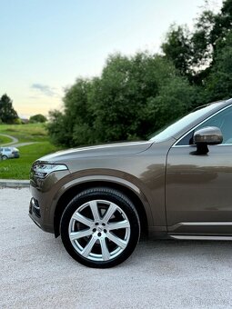 VOLVO XC90 MOMMENTUM D5 2.0D 165KW 4X4 - KOUPENO ČR - 7