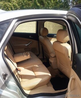 Ford Mondeo 2.0 TDCI 103 kw rv 2009 Ghia - 7