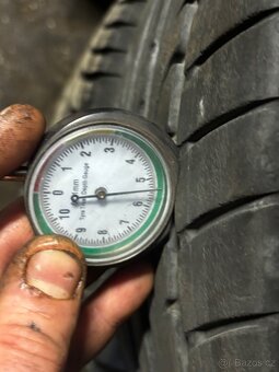 215/45r16 - 7