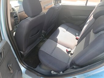 HYUNDAI GETZ 1.1 - 7