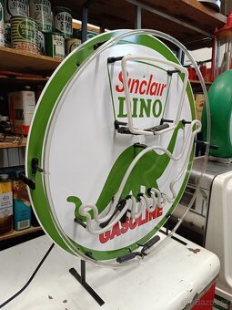 Velký neon Sinclair DINO, dekorace, USA - 7