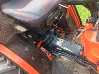 Malotraktor kubota B1750 4x4 - 7