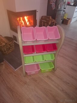 Regal na hracky 2 Step - 7