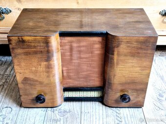 Rádio Titan 935, Praha, rok 1936 - 7