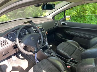 Peugeot 307 , 1,6 benzin ,r.v.2005 - 7