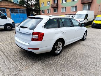 Škoda Octavia combi 2.0tdi - 7