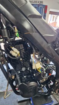 Rieju MRT 125 - 7
