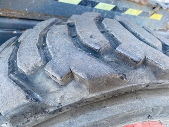 Nůžková plošina SkyJack  4x4 - 7