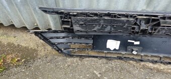 Predni mrizka maska grill vw arteon - 7