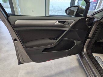 Volkswagen Golf 1,2 TSI EDITION - 7