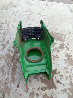 Zahradní traktor John Deere LTR 180 díly - 7