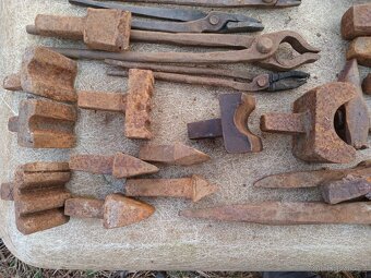 Prodám výheň a kovadlinu ,kovářské nářadí - 7