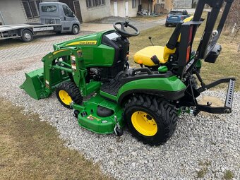 John deere 1025r - 7