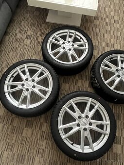 ALU KOLA 205/45/R17 Kola-DEZENT R17 114,3 ET40 - 7