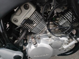 Honda Varadero 125 - 7