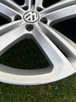 Originál R line kola VW Mallory 19’ 5x112 - 7