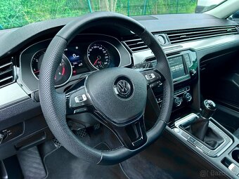 VW PASSAT VARIANT 2.0 TDI 110kW HIGHLINE TAŽNÉ - 7