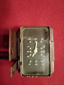 Palubní hodiny Tatra 603 - 7