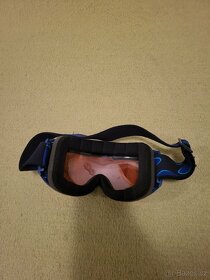 Helma Crivit s lyžařskými brýlemi - 7