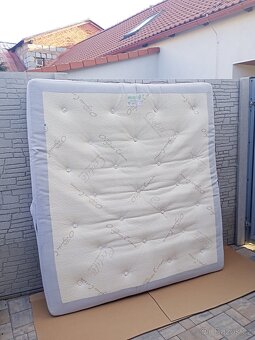 Prodám kvalitní matraci  (Futon) 180cm x 200cm - 7