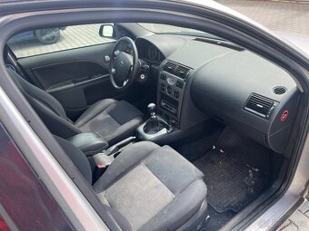 Ford Mondeo MK2 combi 2.0 TDCi 85kw - 7