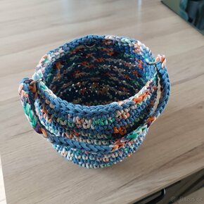 NOVÁ: Kabelka Tote Bag, crossbody, na rameno. Fialová nošená - 7