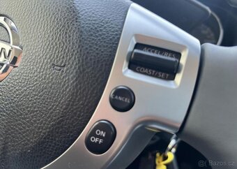 Nissan Qashqai 2.0i 16v 4x4 AUTOMAT KLIMA automat 104 kw - 7