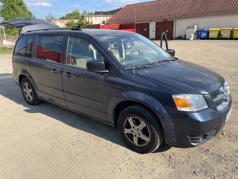 Dodge Grand Caravan SE - 7