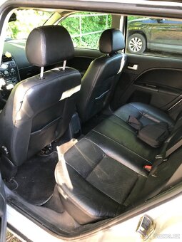 Ford Mondeo - 7