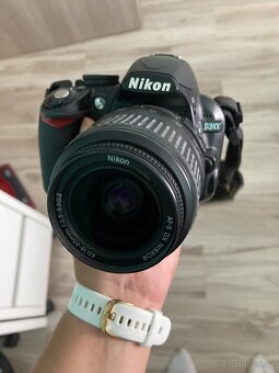 Nikon D3100 s jedním objektivem - 7