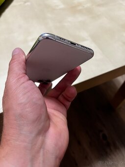 I Phone 11 pro - 7