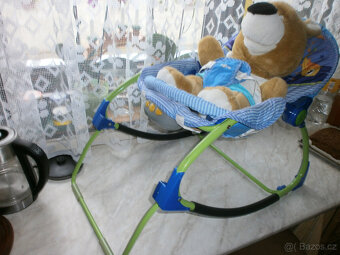 Retro dřevěná - dětská rozkládací židlička a houpátko - 7