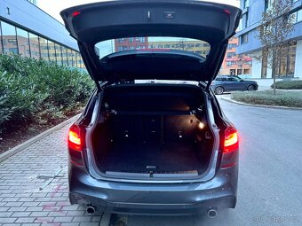 BMW 220d M Active Tourer X-Drive 140 kW - 7