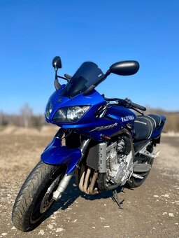 Yamaha FZS 1000 Fazer krásný stav - 7