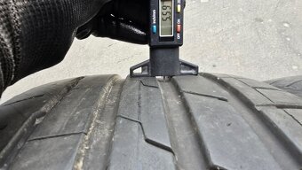 Letní pneu 235/40/19 Hankook - 7
