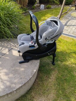 Autosedačka joie 0-13kg včetně Isofix stanice - 7