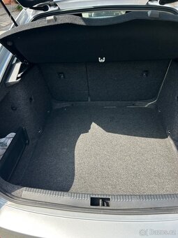 Octavia 3 1,6 Tdi nehavarovaná - 7