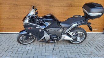 VFR 1200 DCT - 7