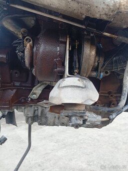 FORD KUGA 2,0TDCI RV 2009/2010 FORD MOTOR 2,0TDCI D4204T - 7