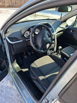 Peugeot 207 - 7