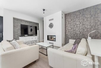 Prodej rodinný dům, 228 m2 - Brno - Líšeň, ev.č. 00949 - 7