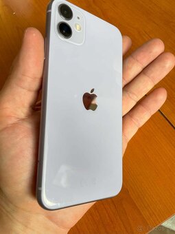 Apple iPhone 11 - 7
