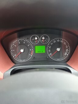 Ford fiesta - 7