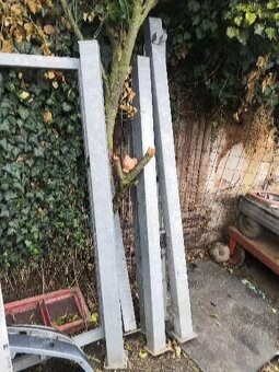 Pojezdová brána - 7